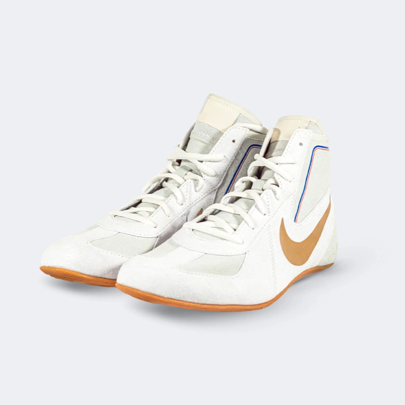 Nike footsweep 2 SE papoutsia palis-photon dust/metal gold